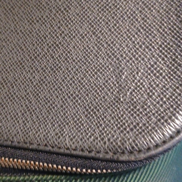 ✨️LOUIS VUITTON TAIGA TAIMYR MESSENGER BAG - Picture 6 of 15